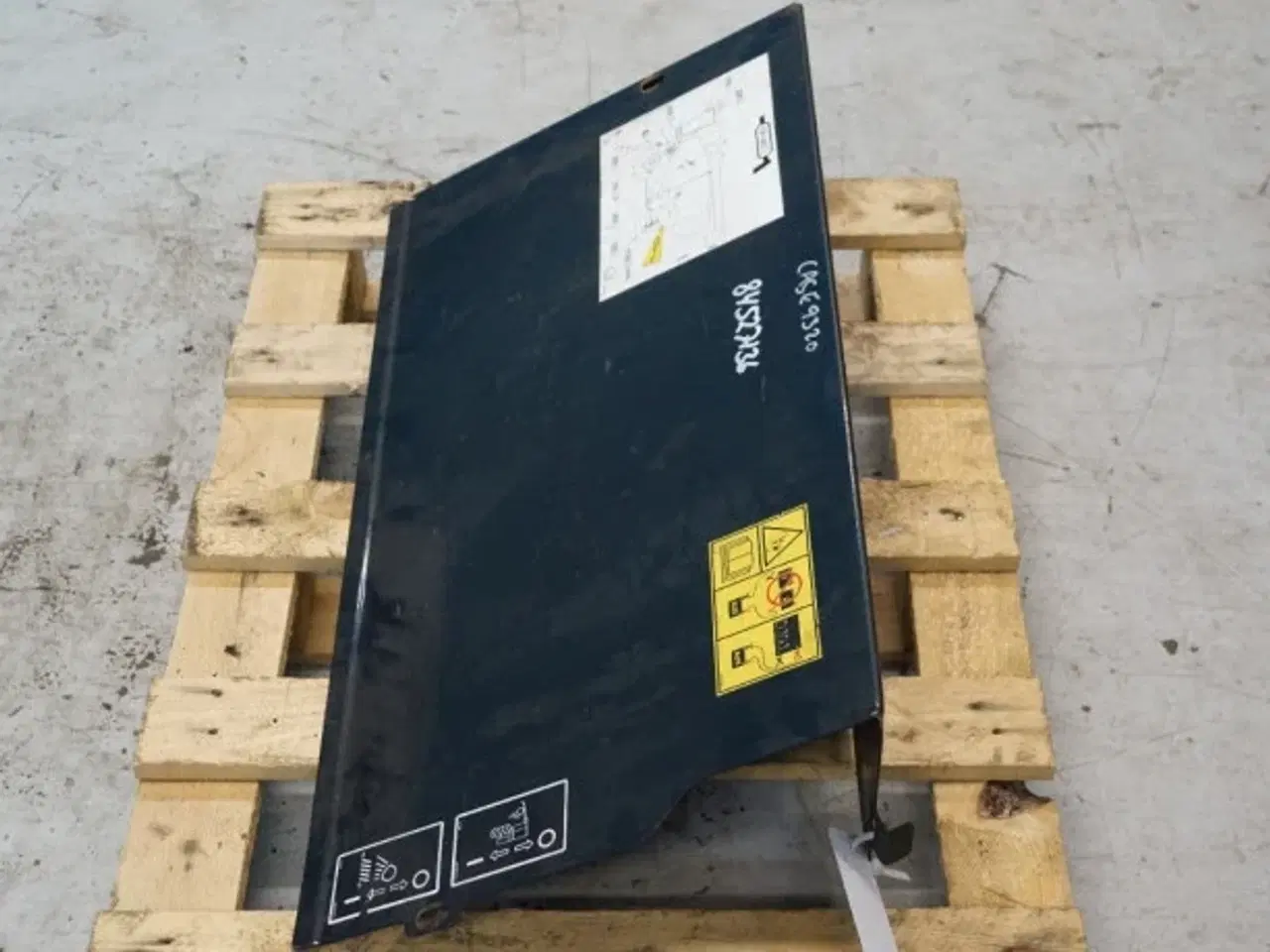 Billede 3 - Case 9230 Afskærmning 84527136