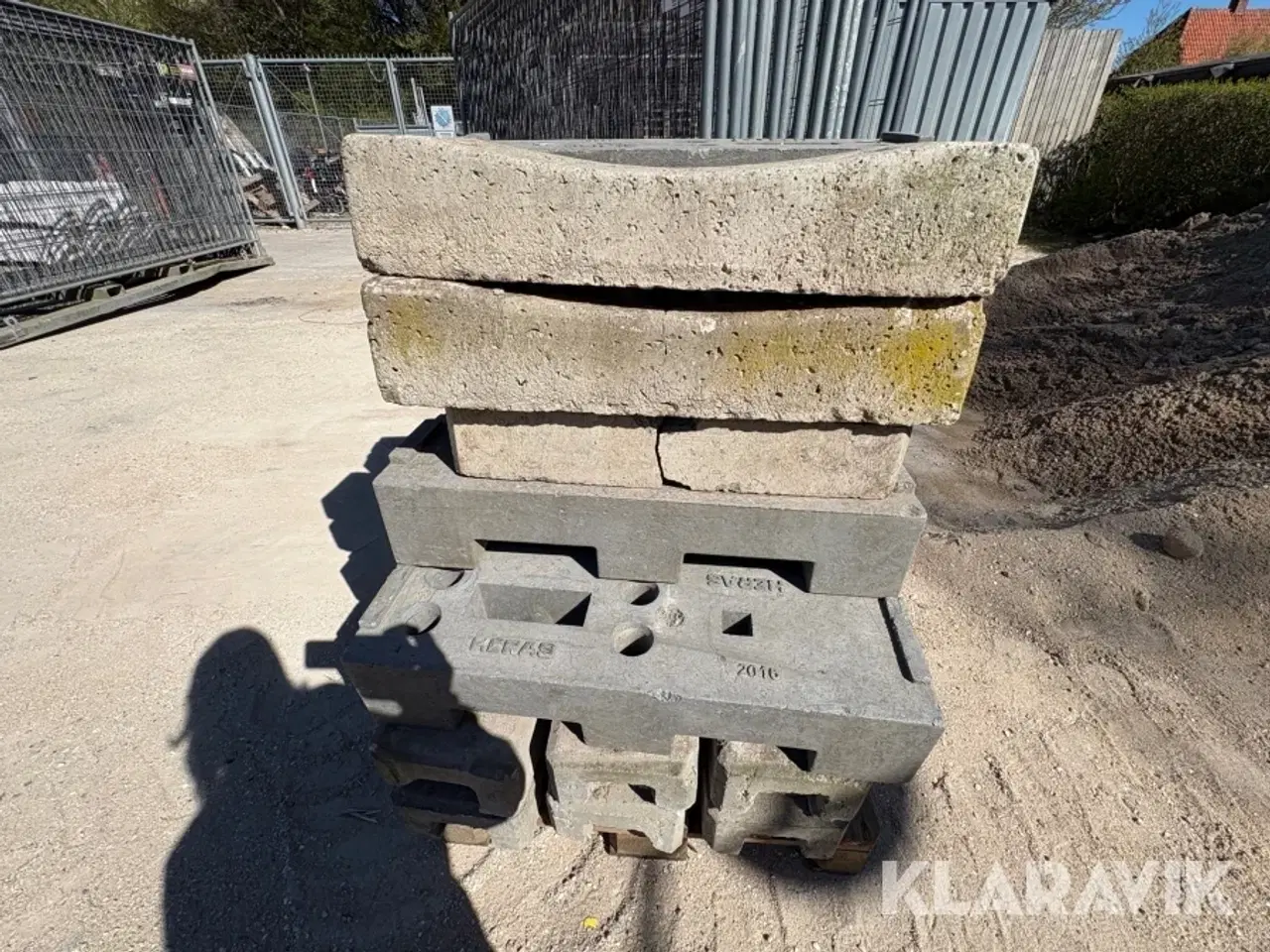 Billede 11 - Byggepladshegn 18 styk og fødder 30 styk