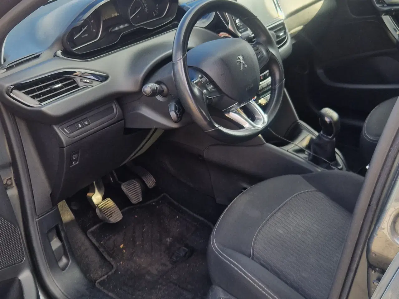 Billede 6 - Peugeot 208 1,6 Bluehdi