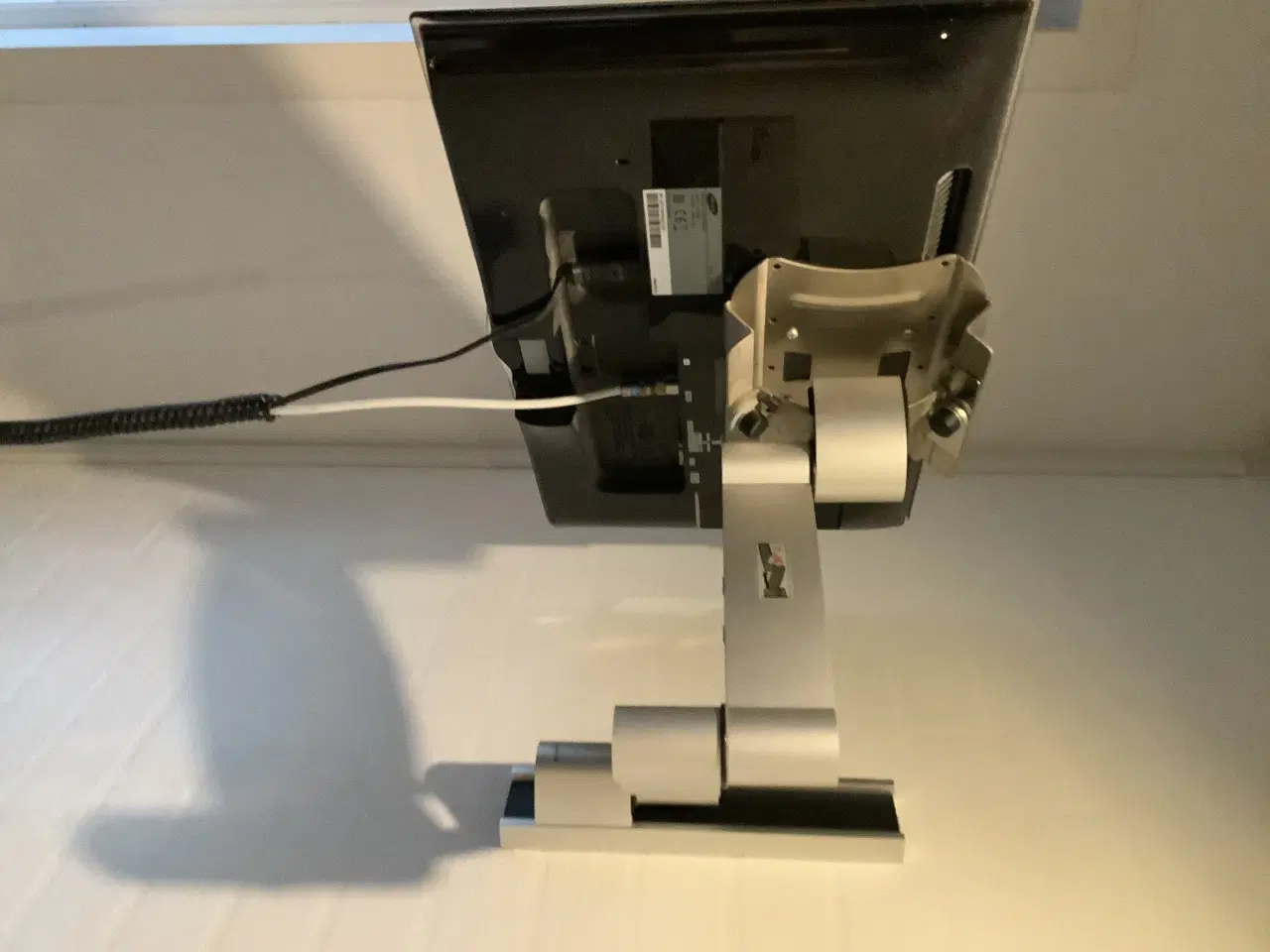 Billede 3 - TV 24 “ fjernsyn med ophængbeslag