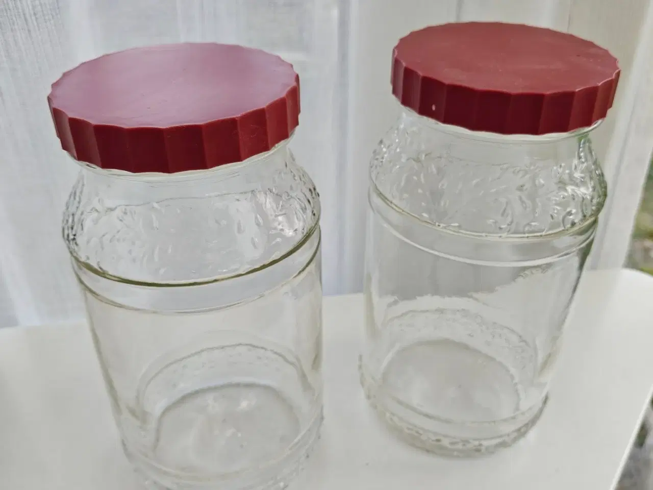 Billede 1 - 2 store glaskrukker, evt til fest