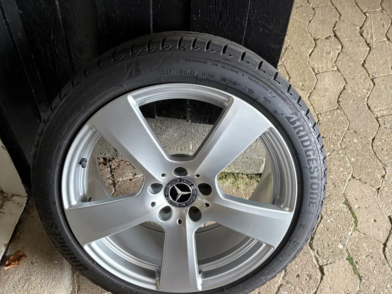 Billede 4 - Originale Mercedes 18” alufælge