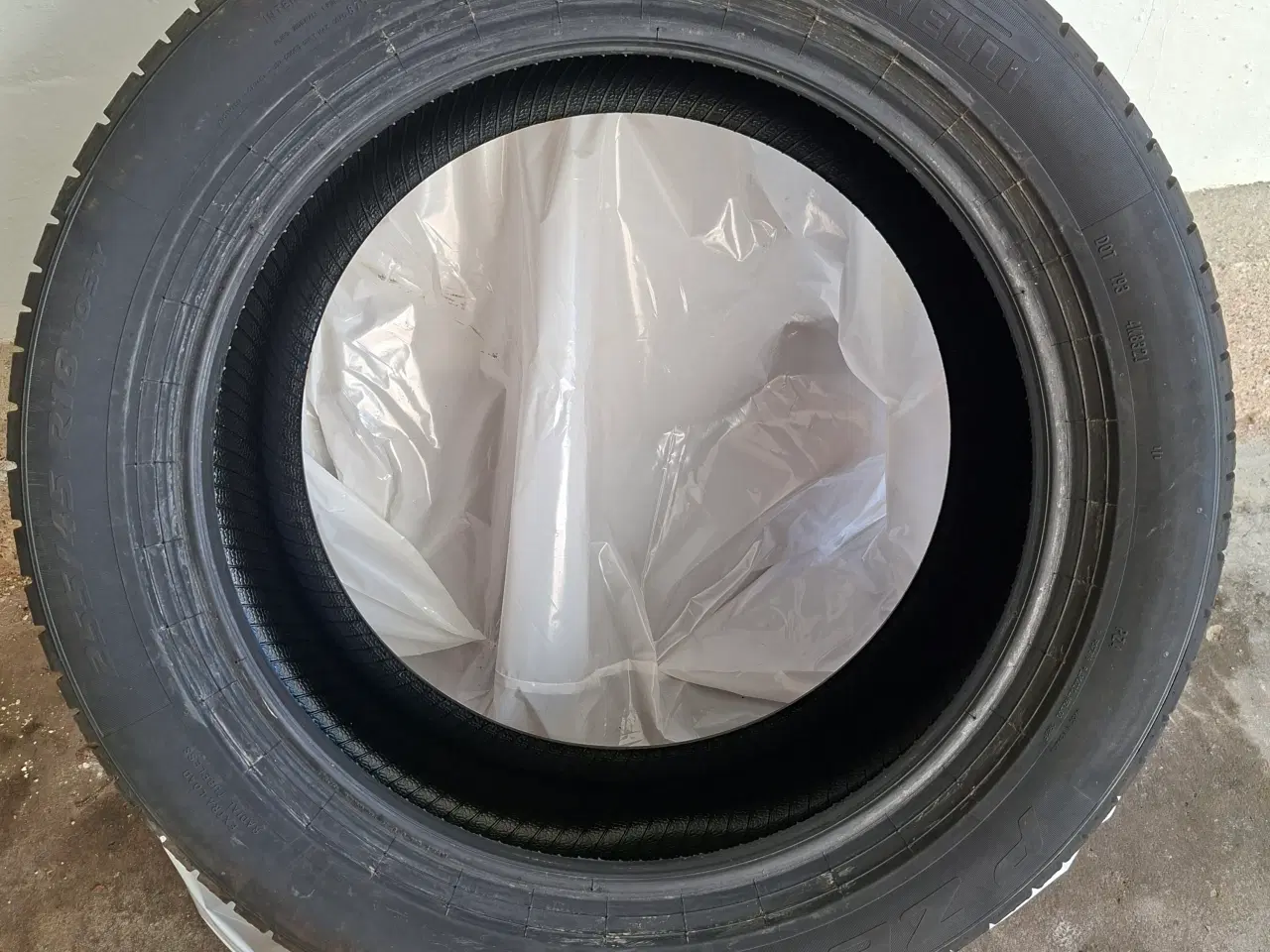 Billede 5 - Pirelli sommer dæk til salg