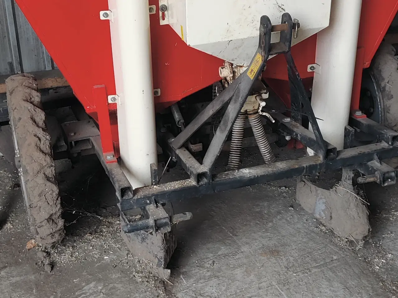 Billede 1 - 2 rk kartoffellægger Akpil