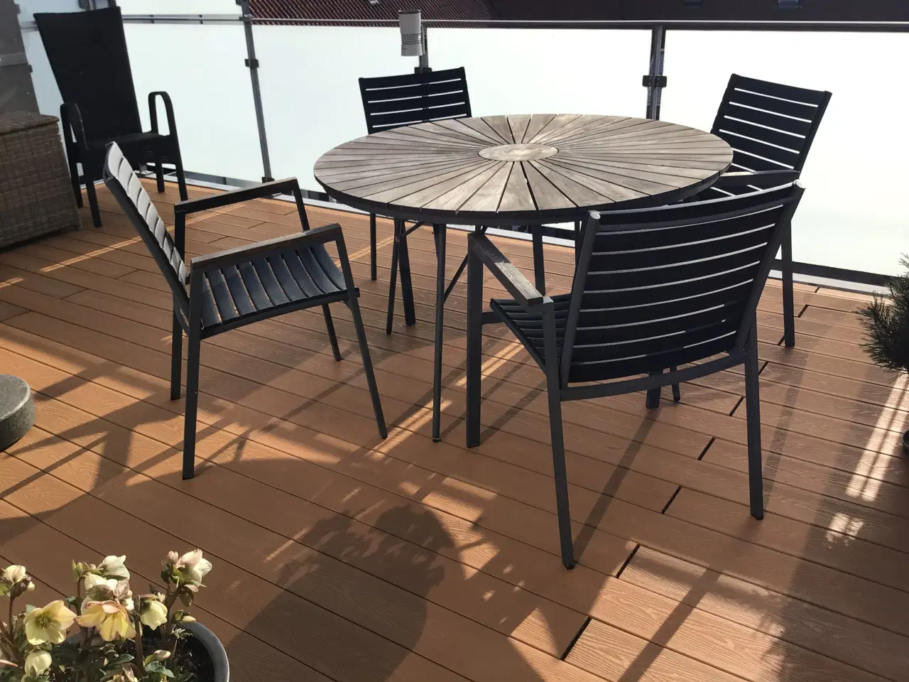 Billede 1 - Havemøbler, bord + 4 stole