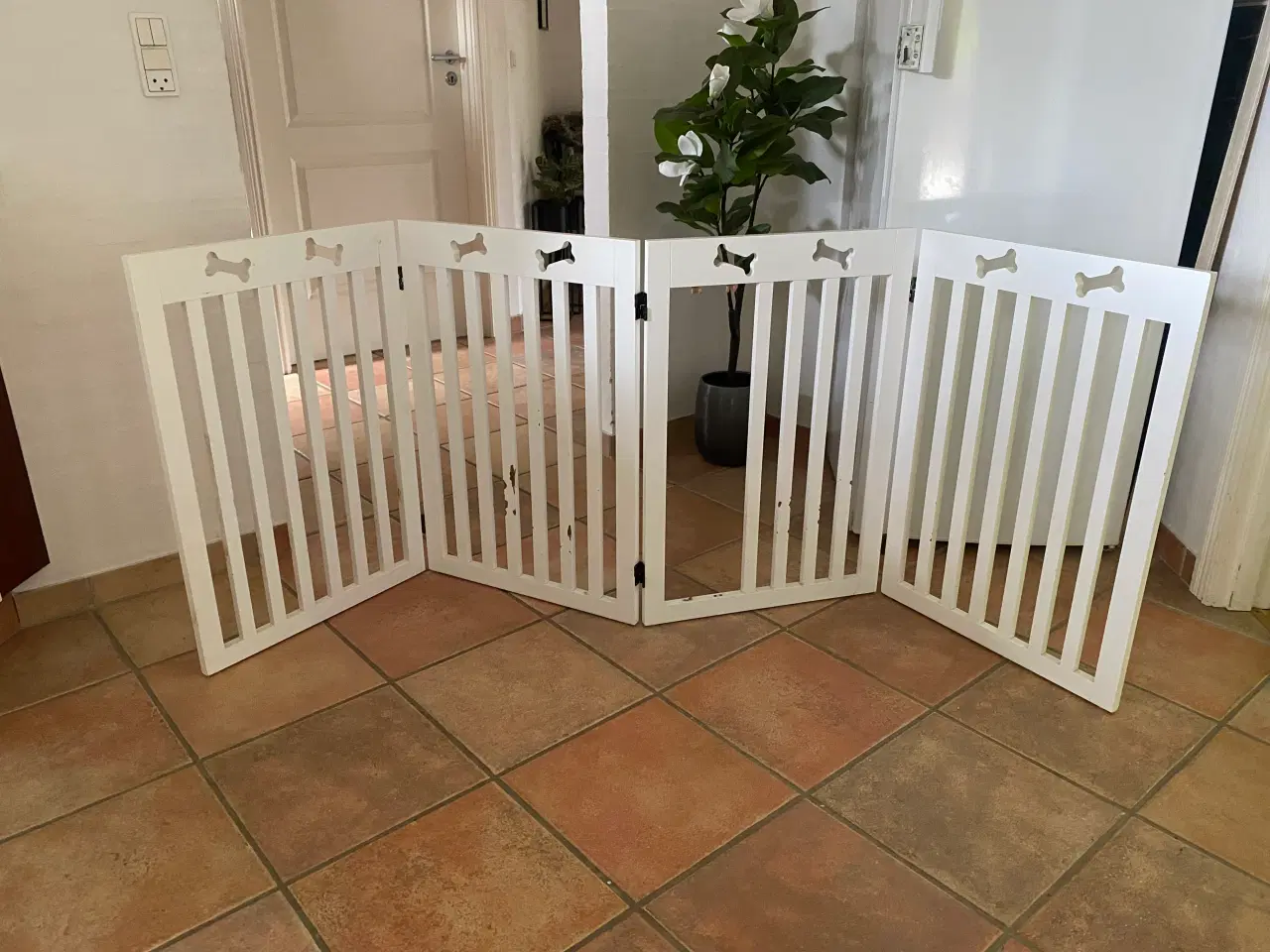 Billede 1 - Foldbart hundegitter