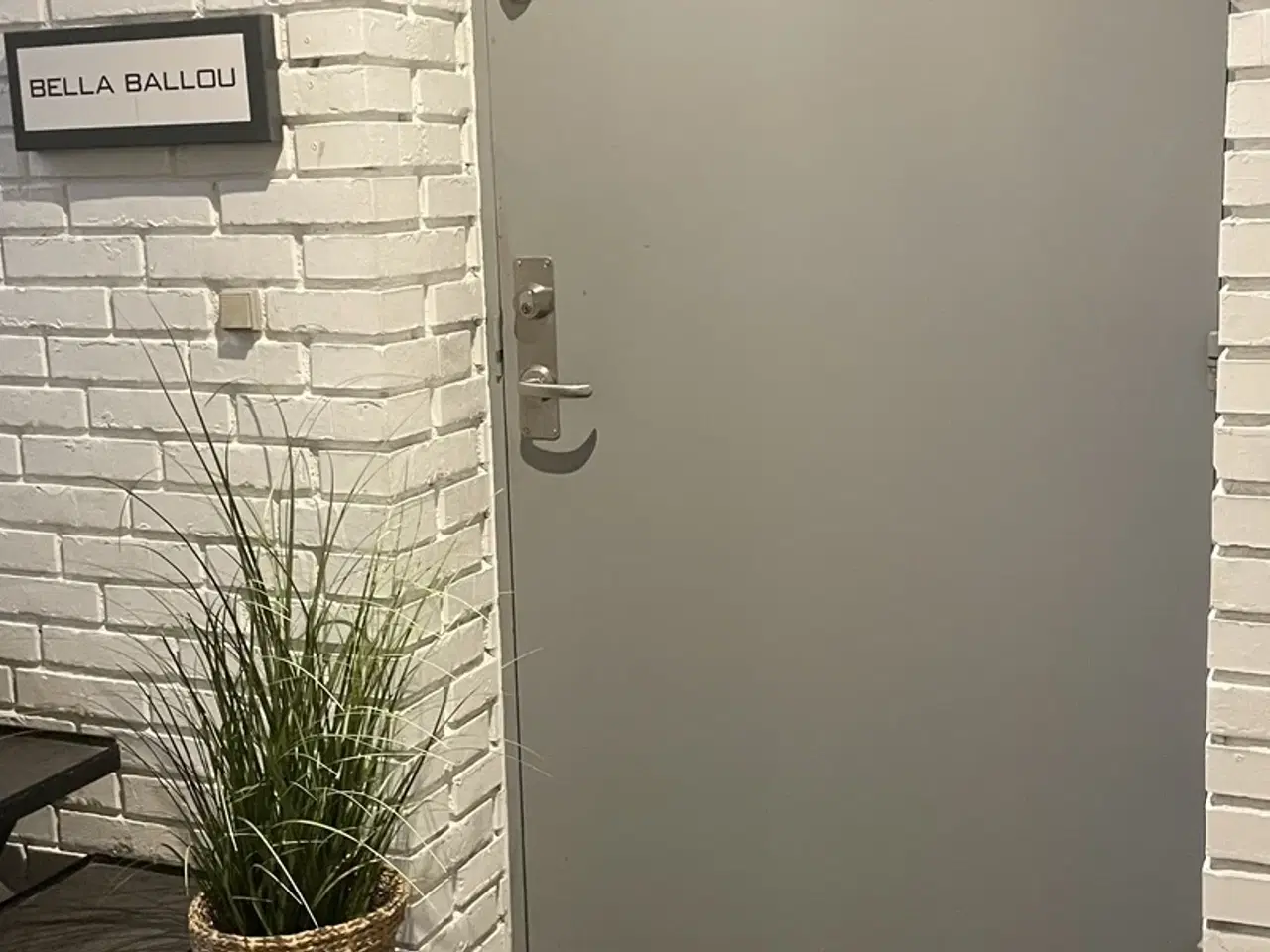 Billede 5 - Fremleje af lager med portadgang og fællesfaciliteter