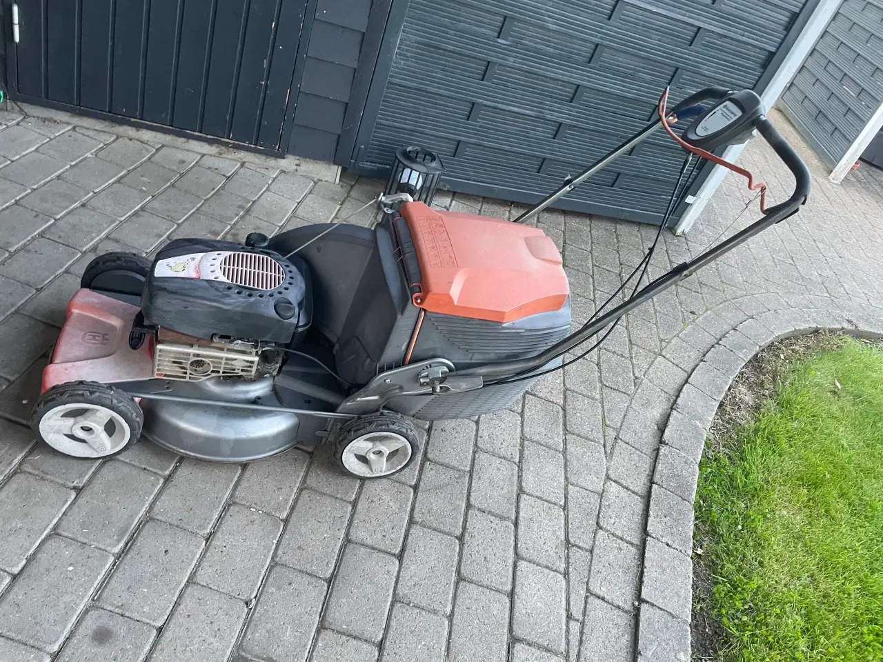 Billede 4 - Husgvarna plæneklipper 