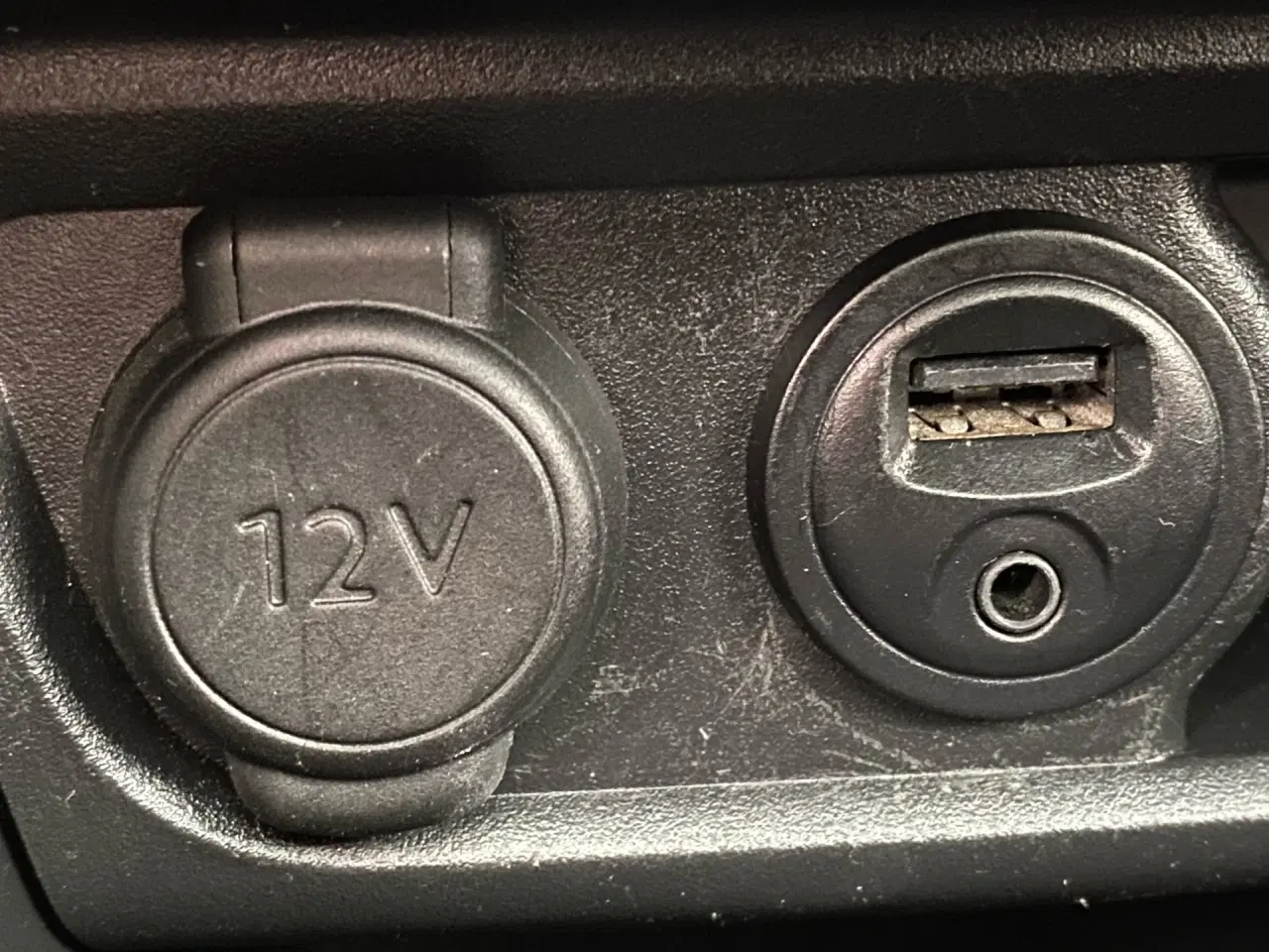 Billede 13 - Peugeot 208 1,6 BlueHDi Envy 100HK 5d