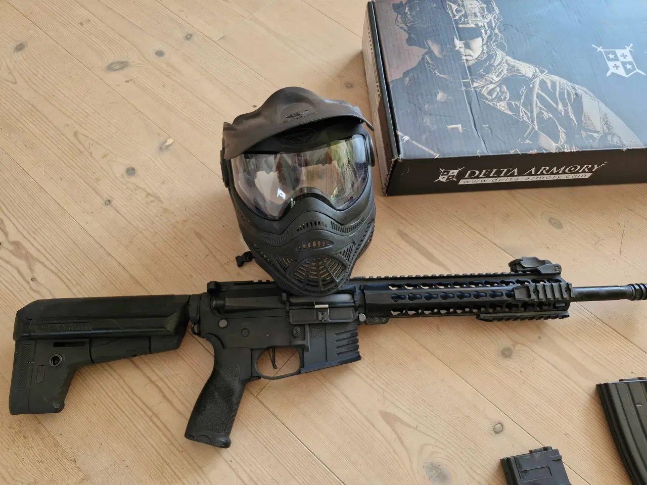 Billede 2 - Softgun Airsoft på el AR 15 Keymod Charlie 10"