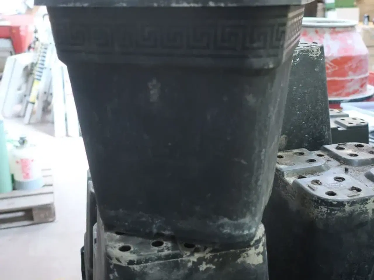 Billede 3 - Ca. 400 stk. plastik potter