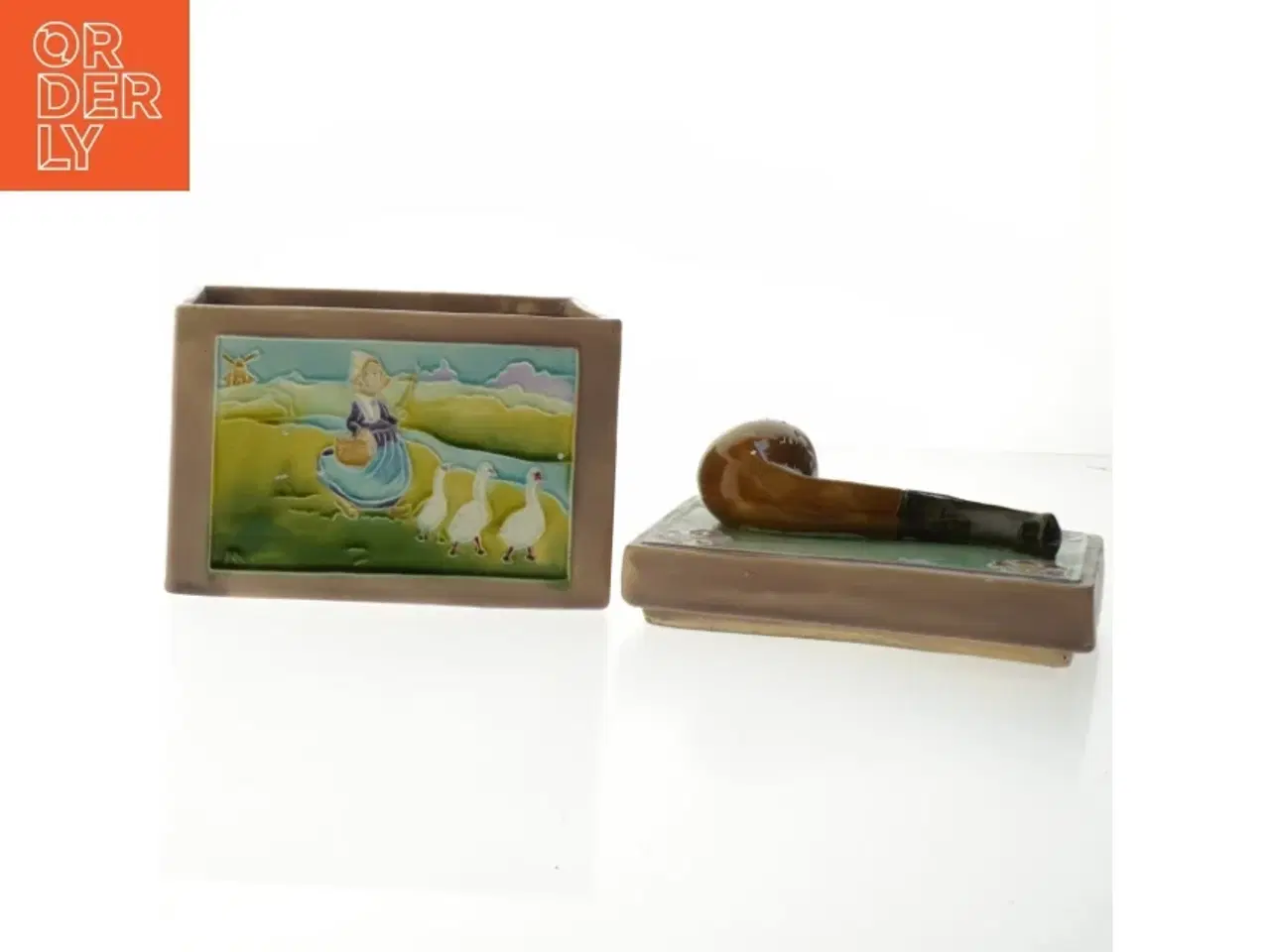 Billede 3 - Sjælden Dekorativ tobaksdåse i keramik med låg (str. 17x12 cm)