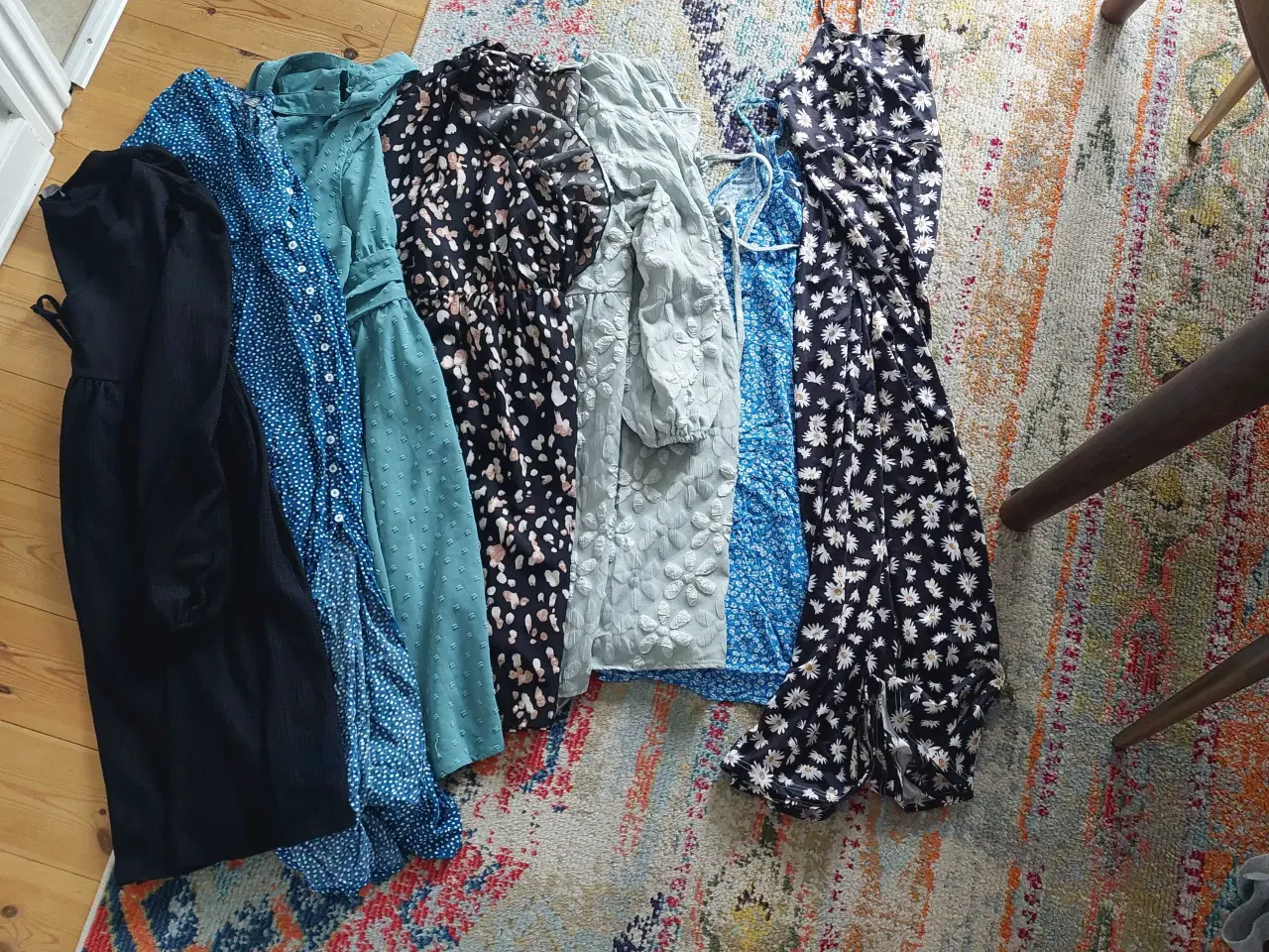 Billede 4 - 2 sække med tøj