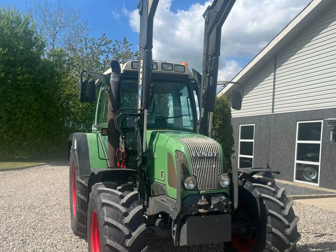 Billede 17 - Fendt 410 Vario med frontlæsser.