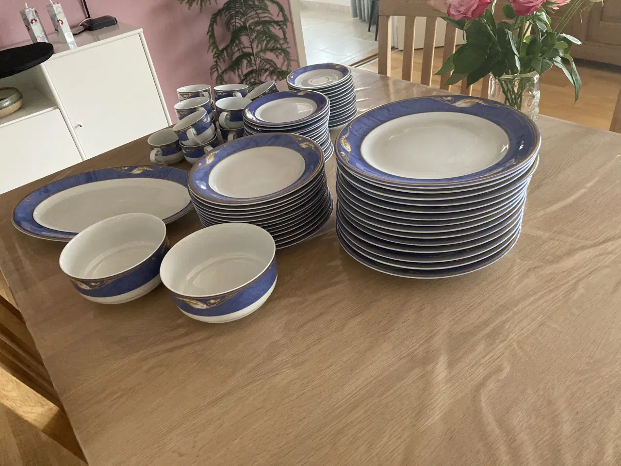 Billede 1 - Blå Magnolia fra Royal Copenhagen