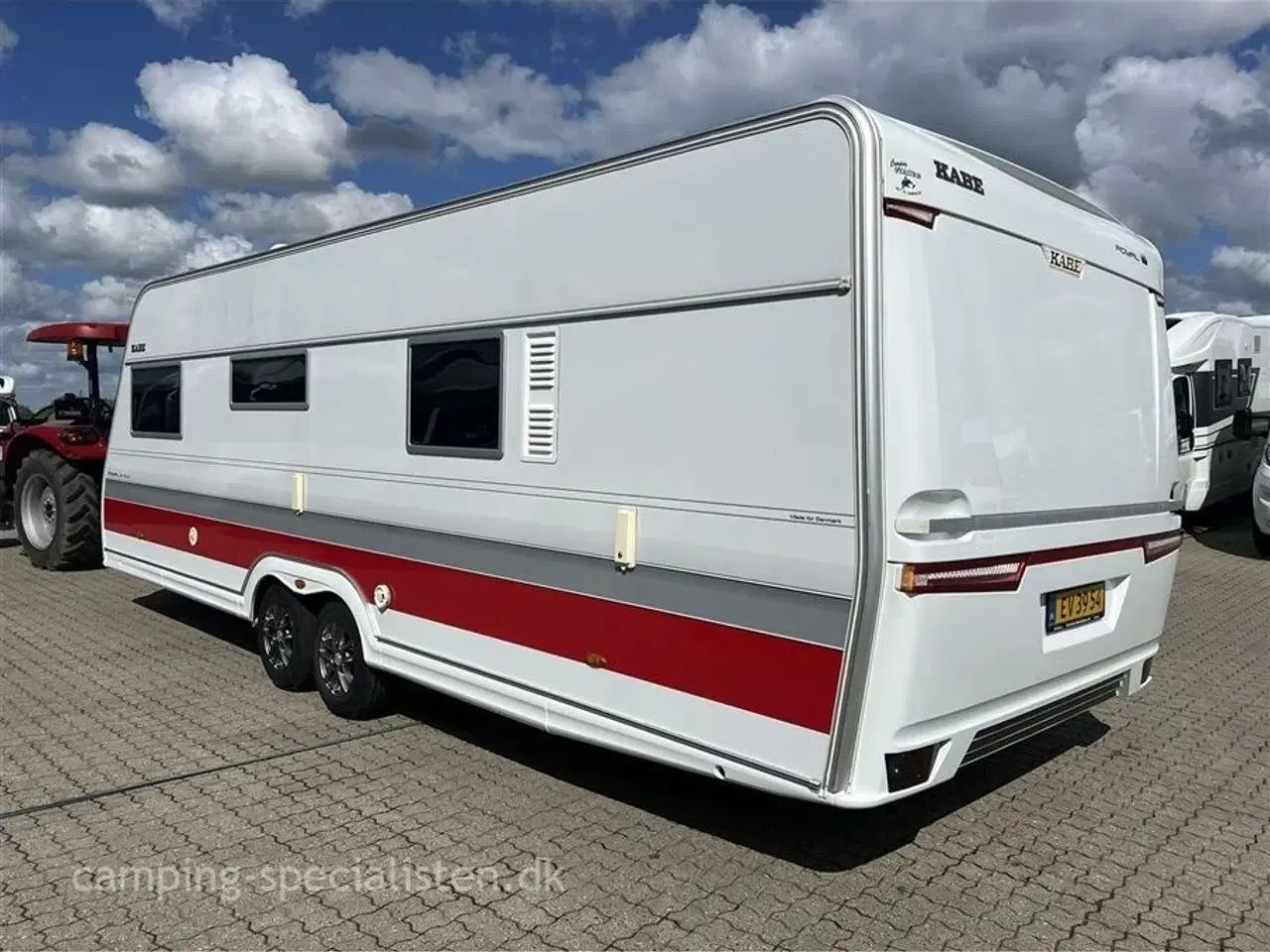 Billede 3 - 2017 - Kabe Royal 740   Kabe Royal 740 E TDL KS kan nu ses hos Camping-Specialisten.dk