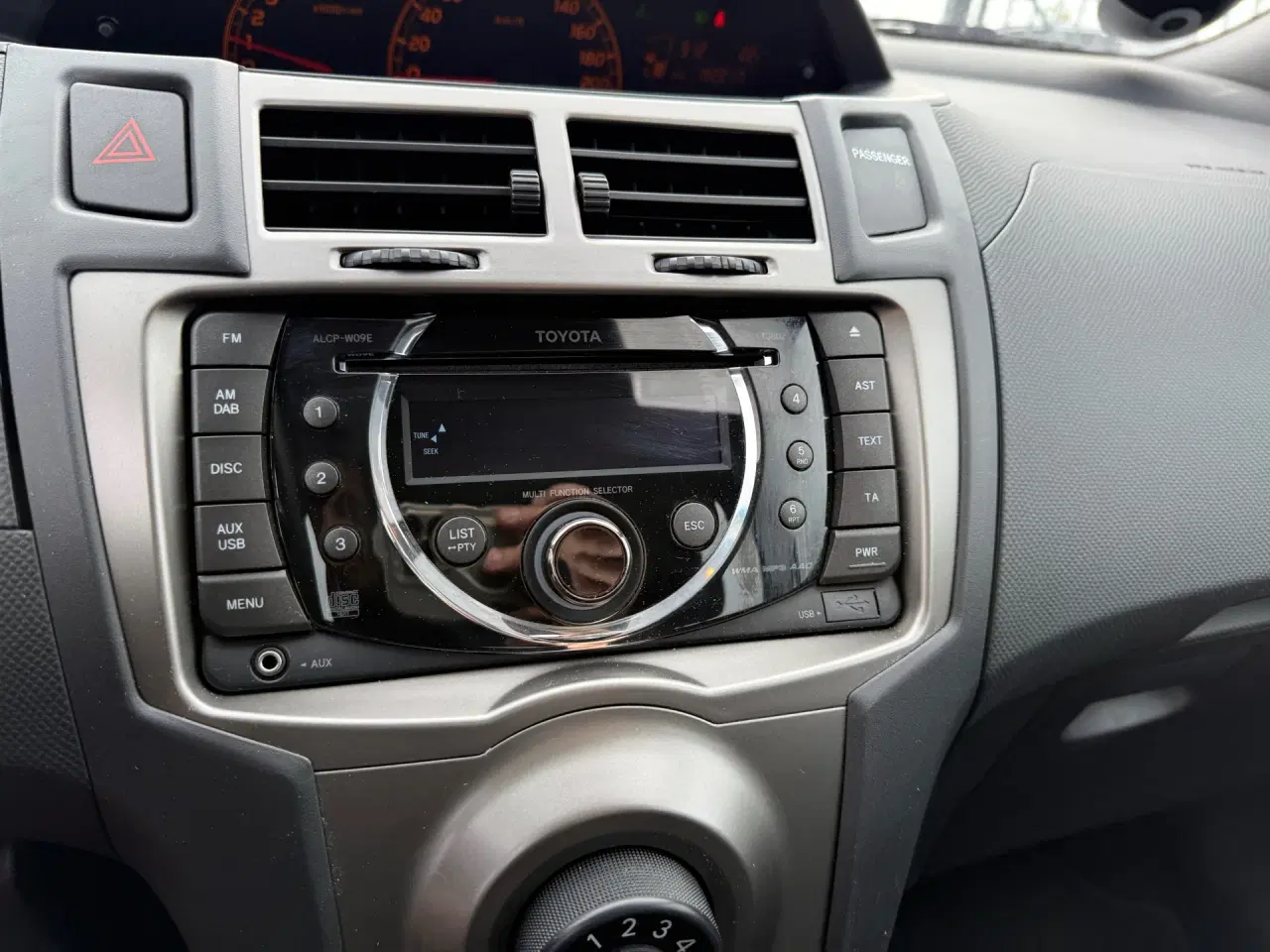 Billede 11 - Toyota Yaris 1,3 VVT-I T3 100HK 5d 6g