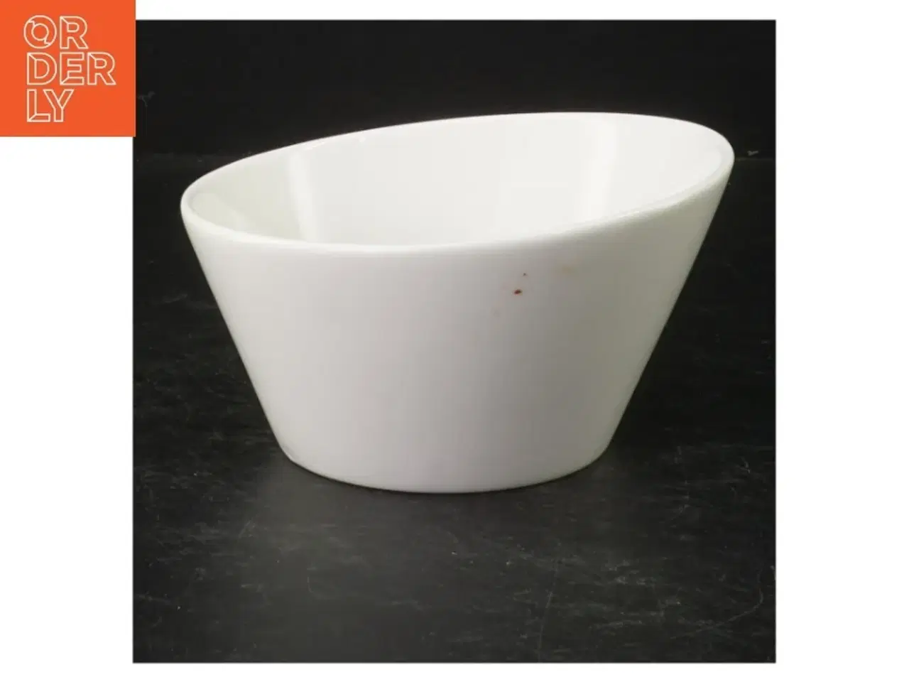 Billede 2 - Hvide porcelænsskåle (str. Ø. 14 cm. 4 styk)