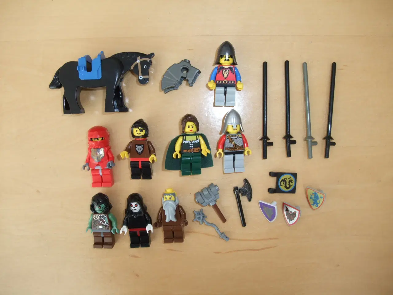 Billede 1 - Lego Castle Figurer+Tilbehør