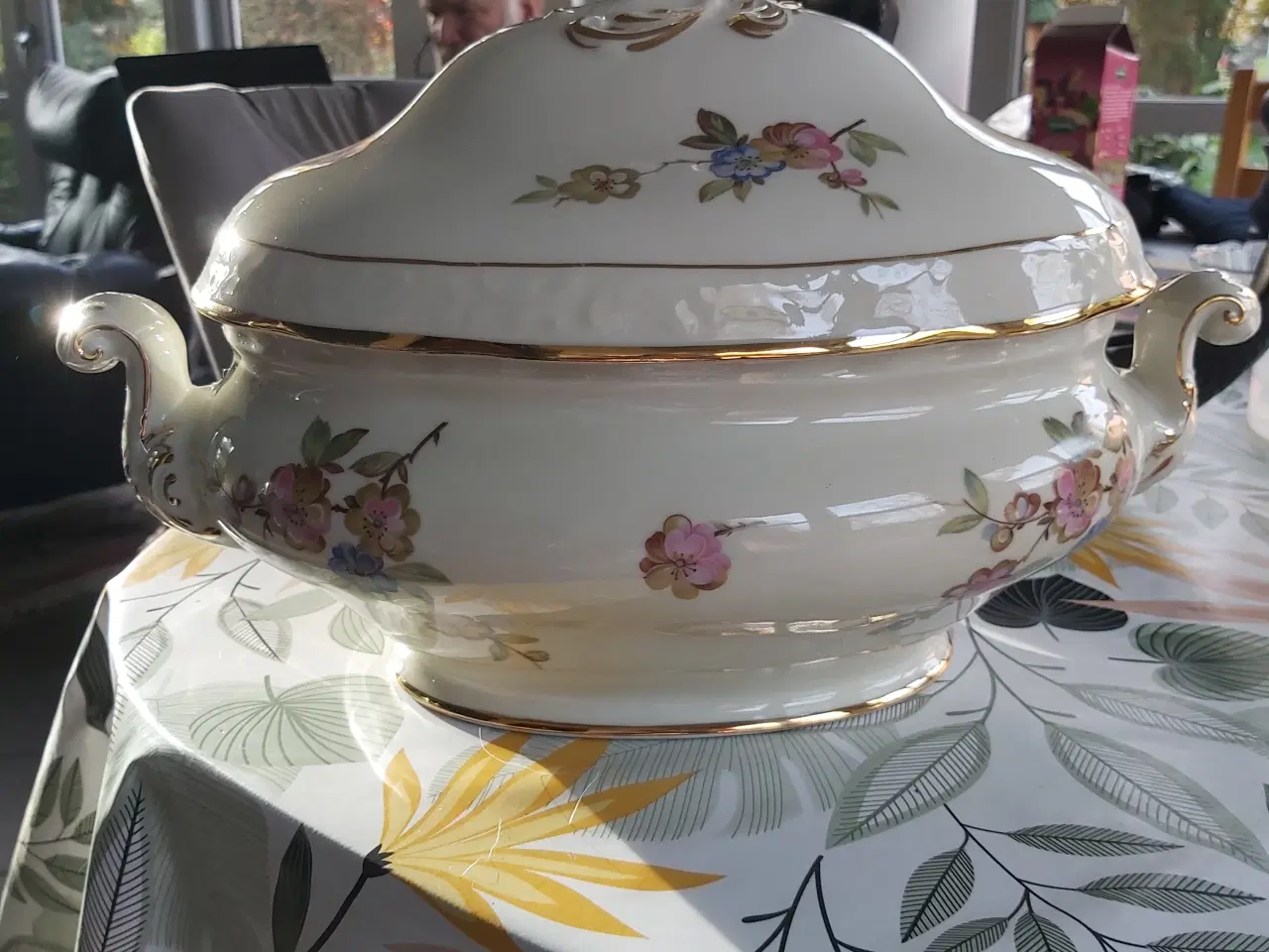 Billede 1 - Rosenborg Københavns porcelænsmaleri