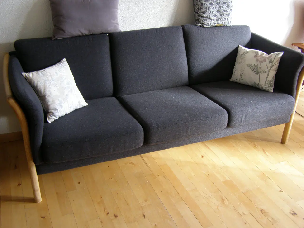 Billede 2 - 3 pers sofa i grå uld