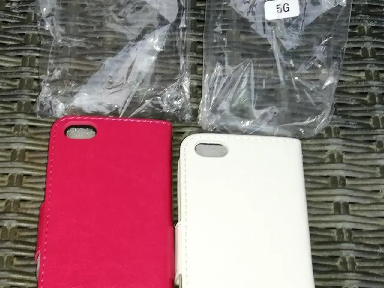 Billede 3 - 2 NYE IPHONE 5/5S/SE COVERS TIL KORT I SKIND