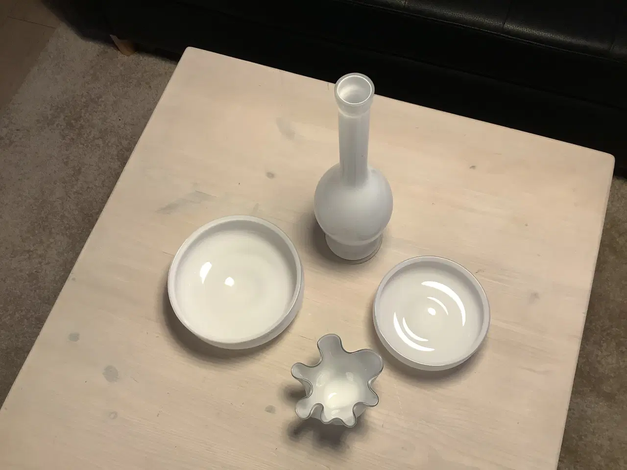 Billede 1 - Hvid glas vaser og skåle sæt 