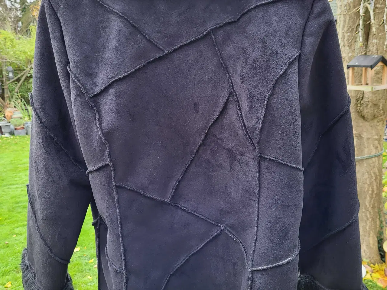 Billede 3 - Flot frakke i faux rulam/pels