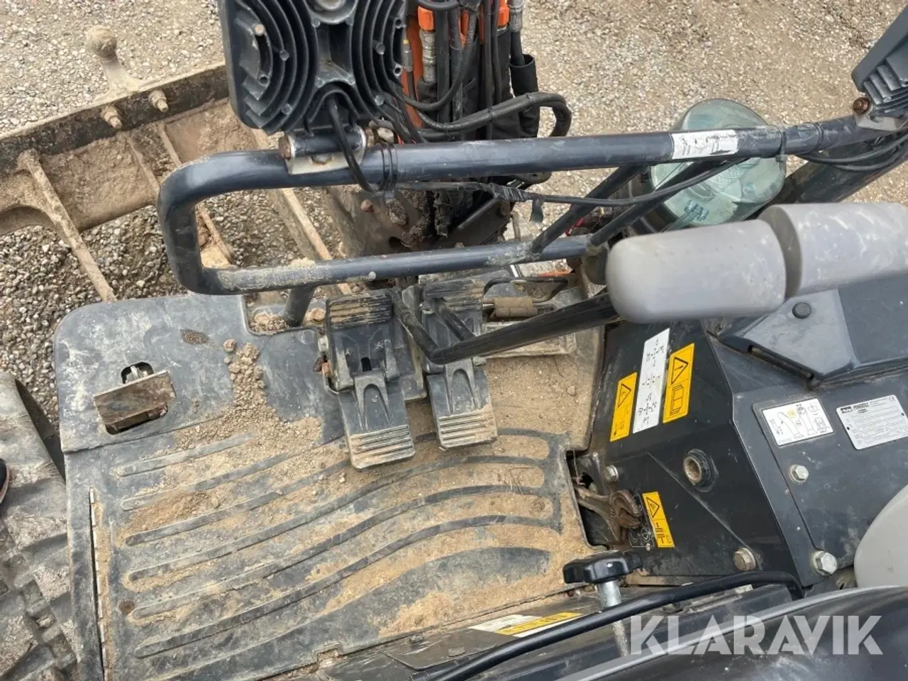 Billede 12 - Gravemaskine Hitachi ZX190-6 YR med skovle