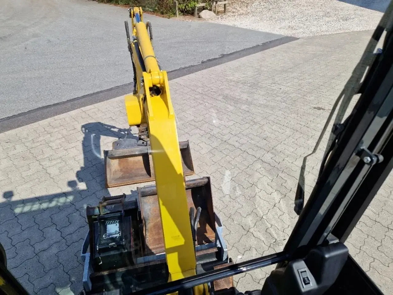 Billede 10 - Komatsu PC16R-3HS Danmarks flotteste