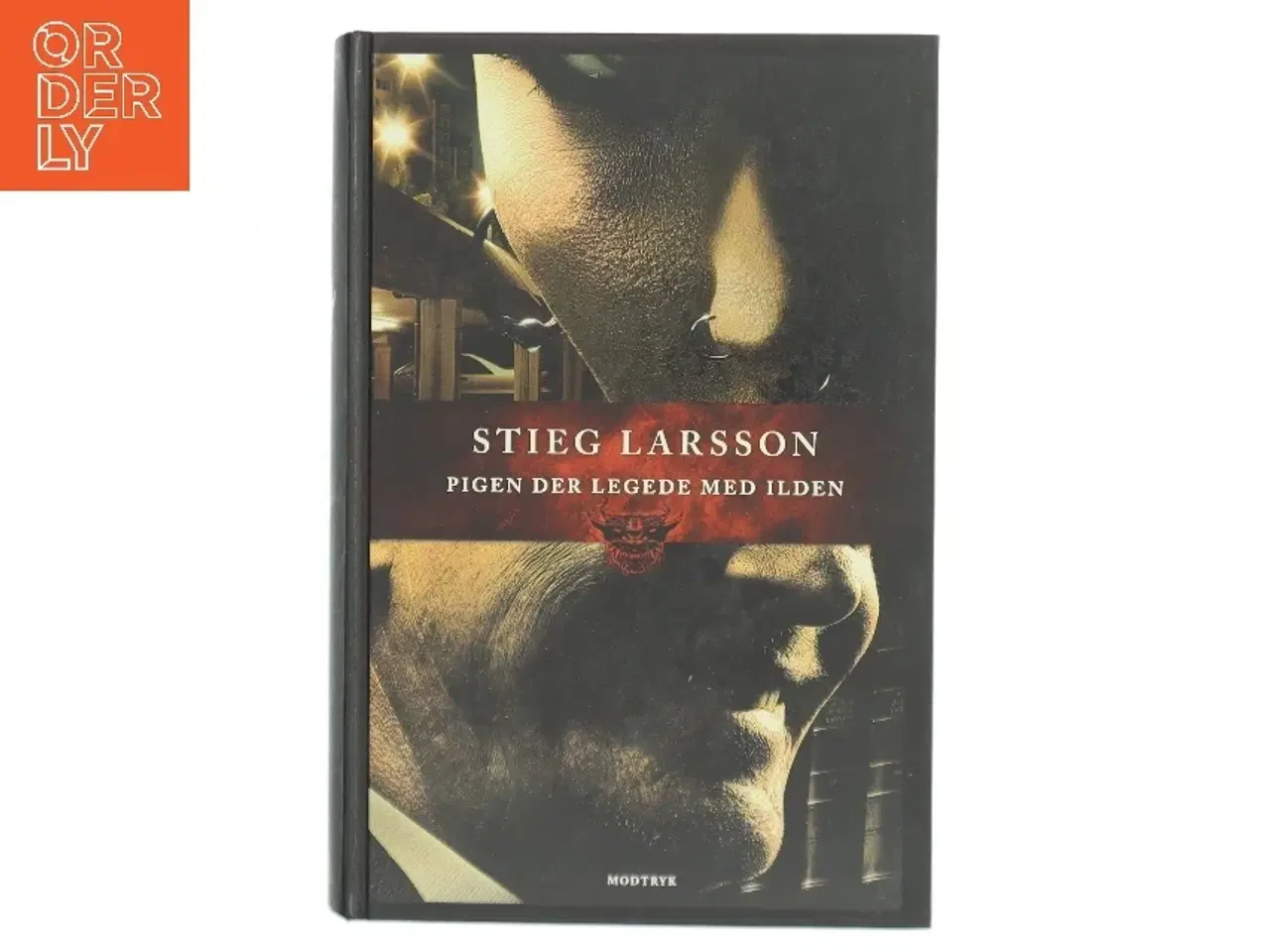 Billede 1 - Pigen der legede med ilden af Stieg Larsson (Bog)
