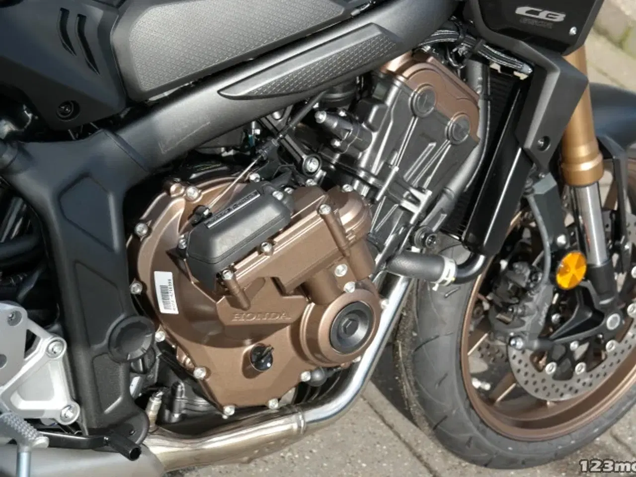 Billede 11 - Honda CB 650 R E-Clutch MC-SYD       BYTTER GERNE