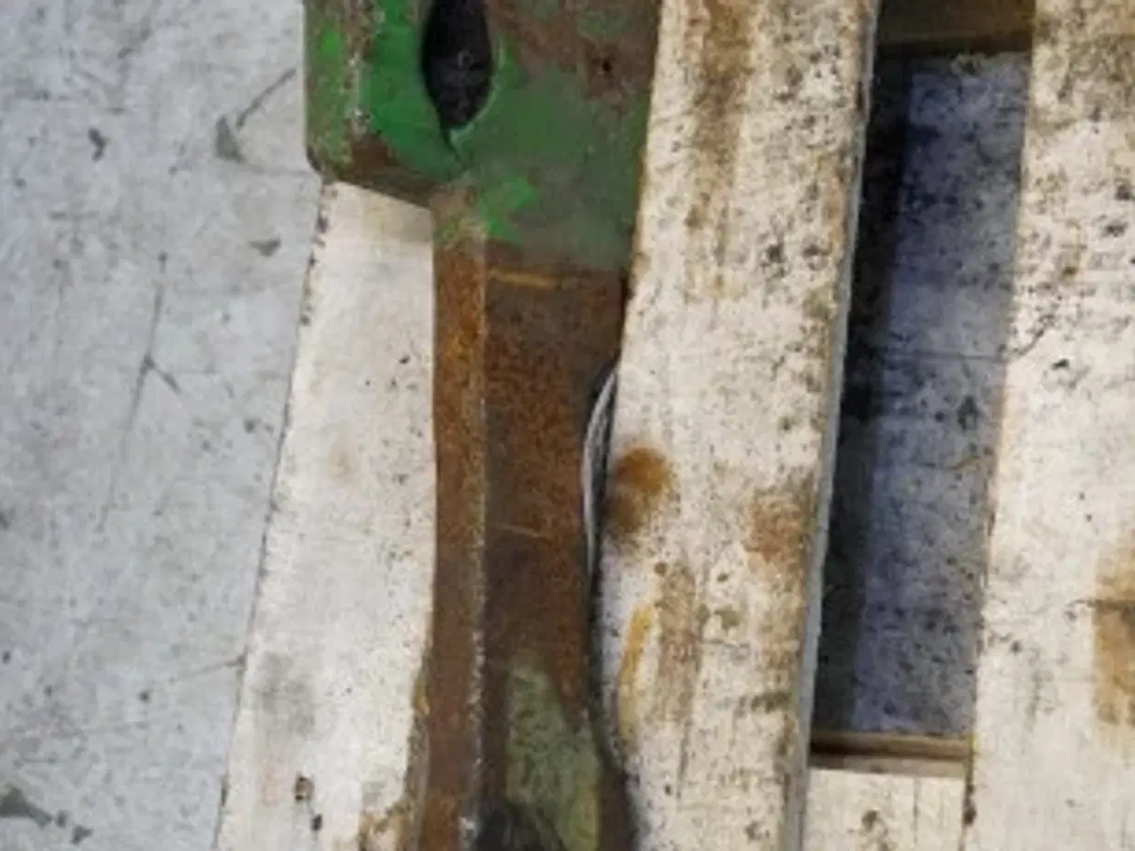 Billede 13 - John Deere 4040 L.H. Liftgaffel AL28686