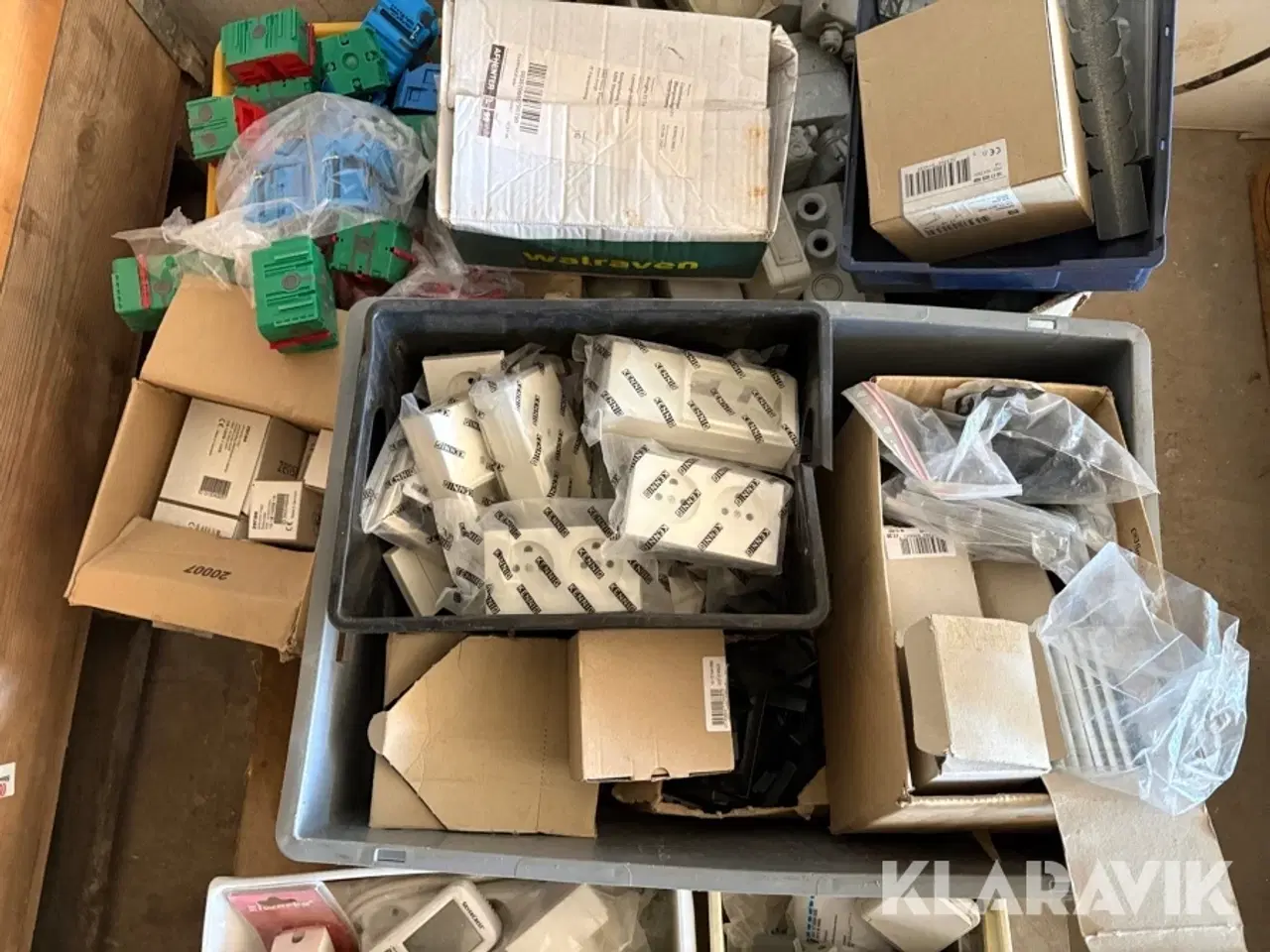 Billede 5 - Elmaterialer blandet lot, 3 paller