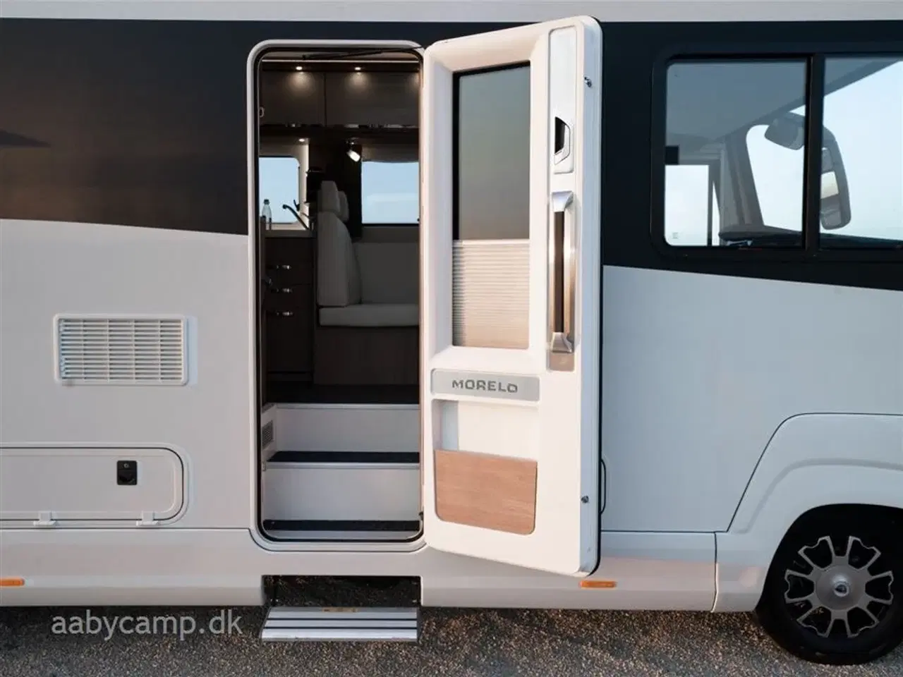 Billede 25 - 2021 - Morelo Home 78 L   Autocamper på Første Klasse.  Udstyrslisten er Lang når man vælger en Camper fra Morelo.