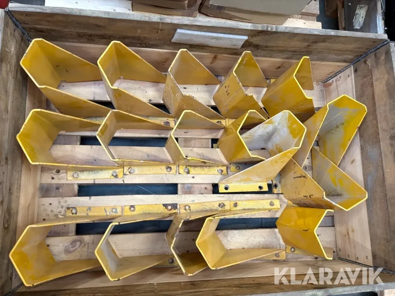 Billede 2 - Reolbensbeskyttere - 17 styks