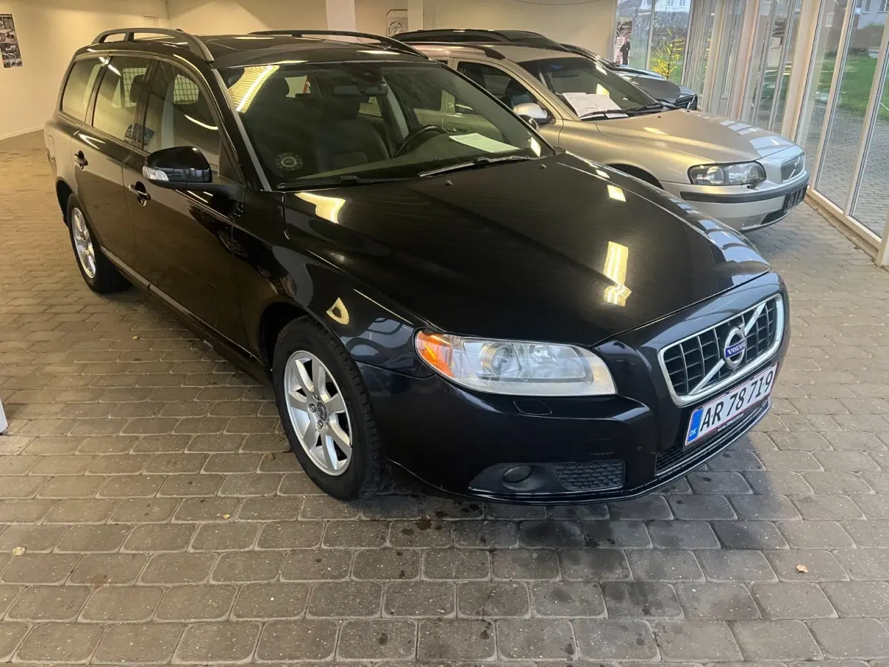 Billede 1 - Volvo V70 2,0 D3 163 Momentum aut.