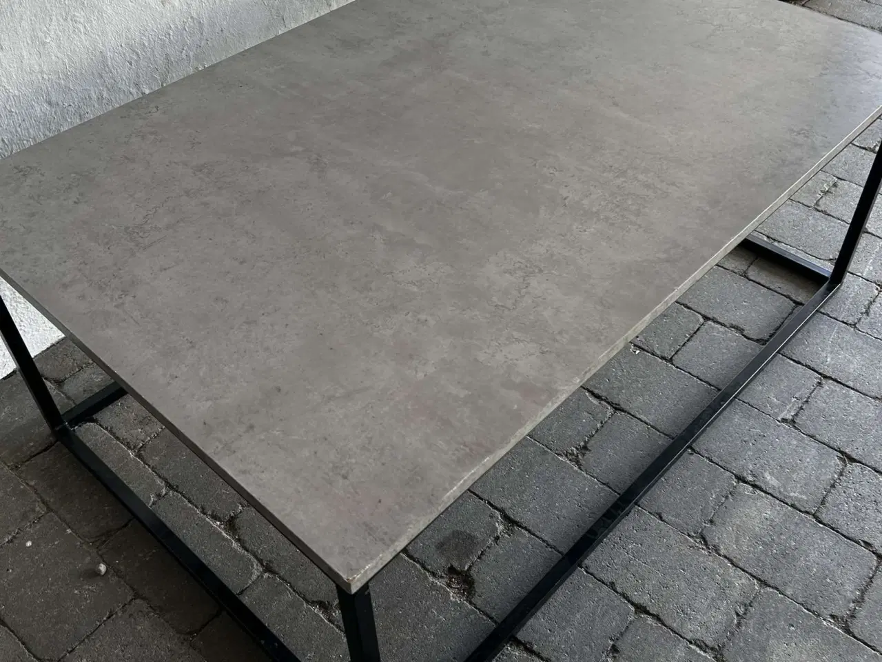 Billede 1 - Sofabord grå