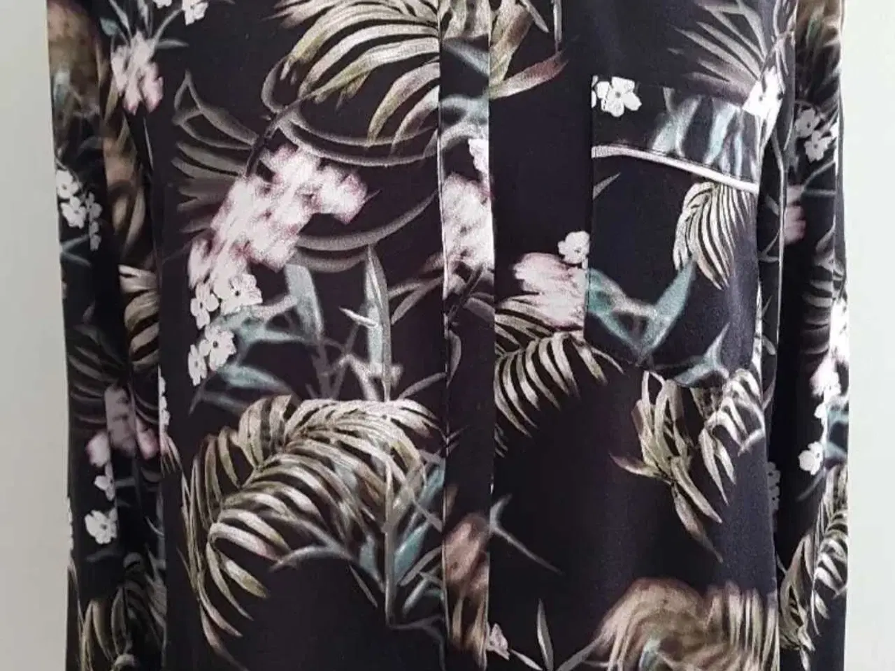 Billede 1 - Culture skjorte str. M