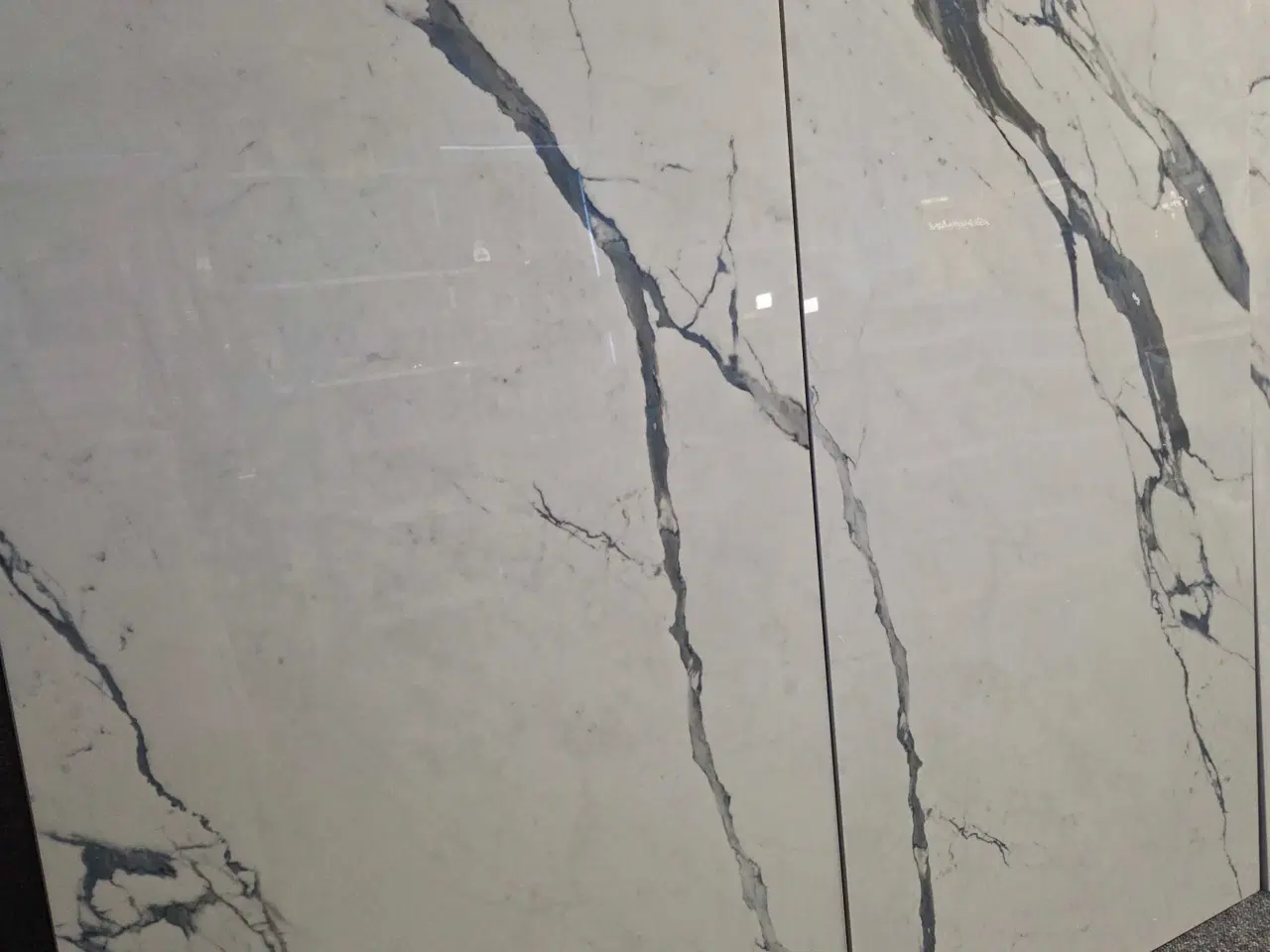 Billede 4 - Gulv og væg fliser