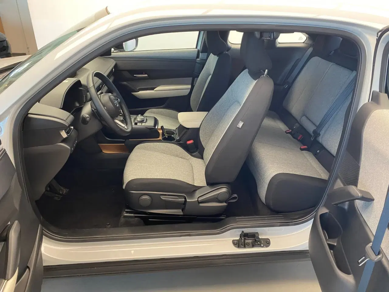 Billede 9 - Mazda MX-30 0,8 e-SkyActiv R-EV Exclusive-Line
