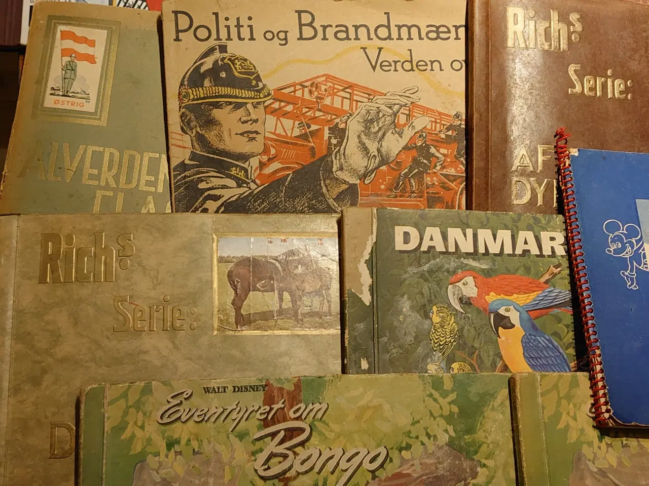 Billede 7 - 38 stk gamle samlealbums: Richs, Foska, Dego mm.