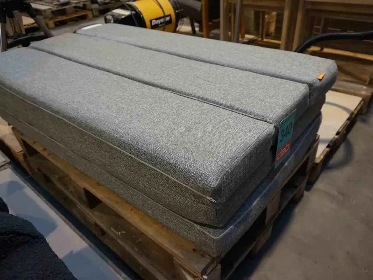 Billede 2 - Sleepy junior sofa Lysegrå (MOMSFRI)