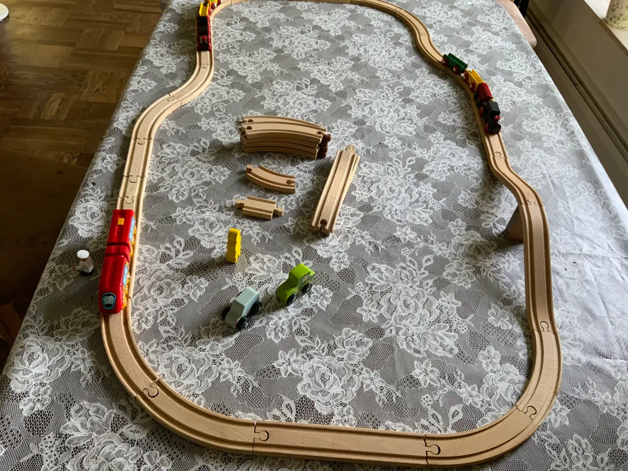 Billede 2 - Stor BRIO togbane