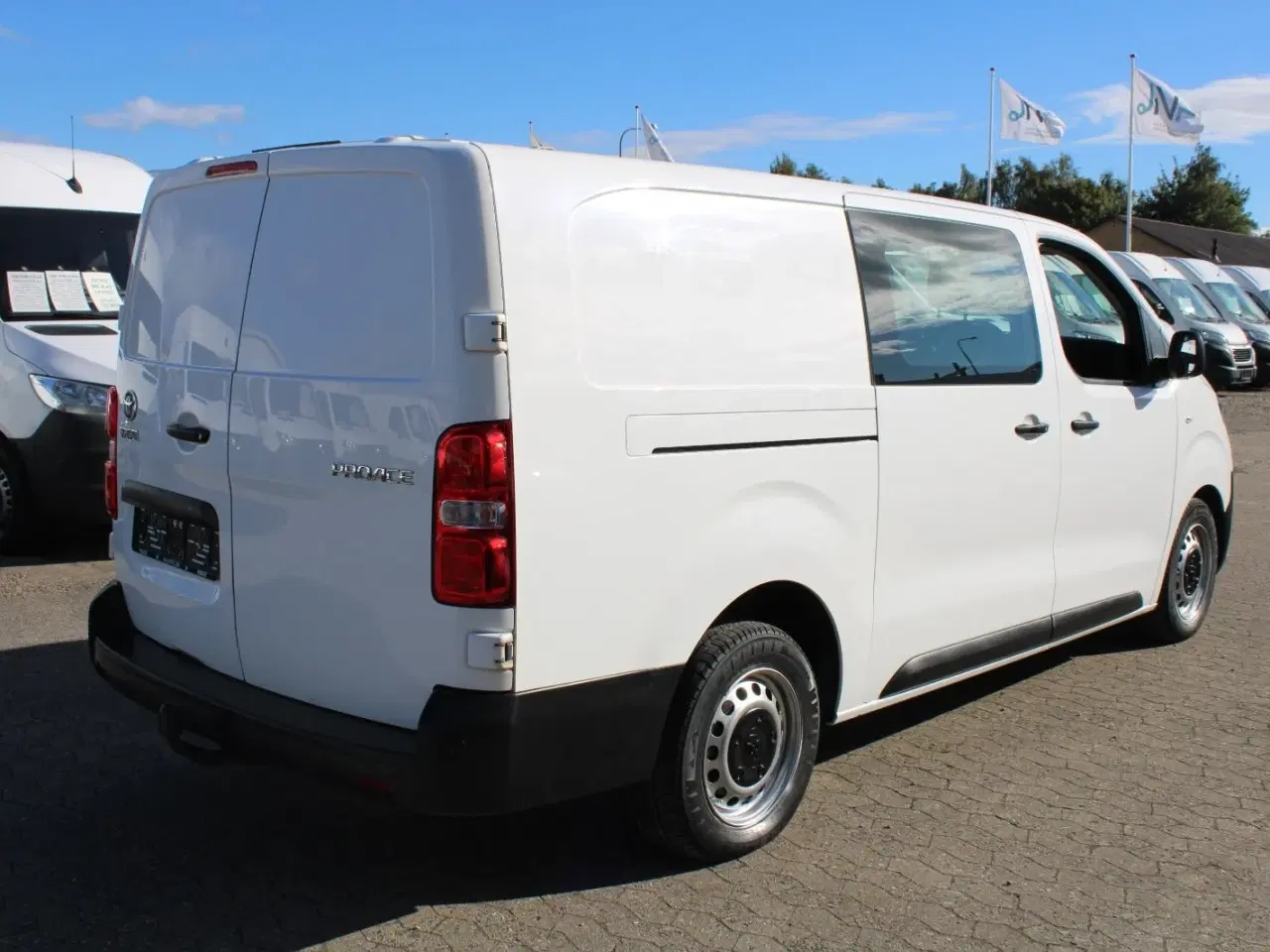 Billede 9 - Toyota ProAce 2,0 D 120 Long Comfort Master Mandskabsvogn