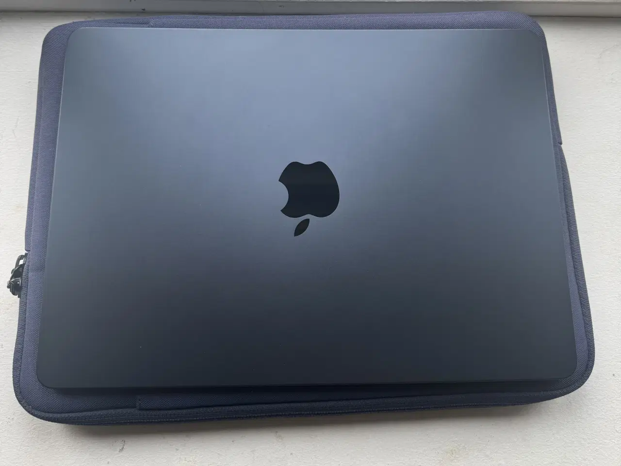 Billede 1 - MacBook Air M2 Midnight i perfekt stand