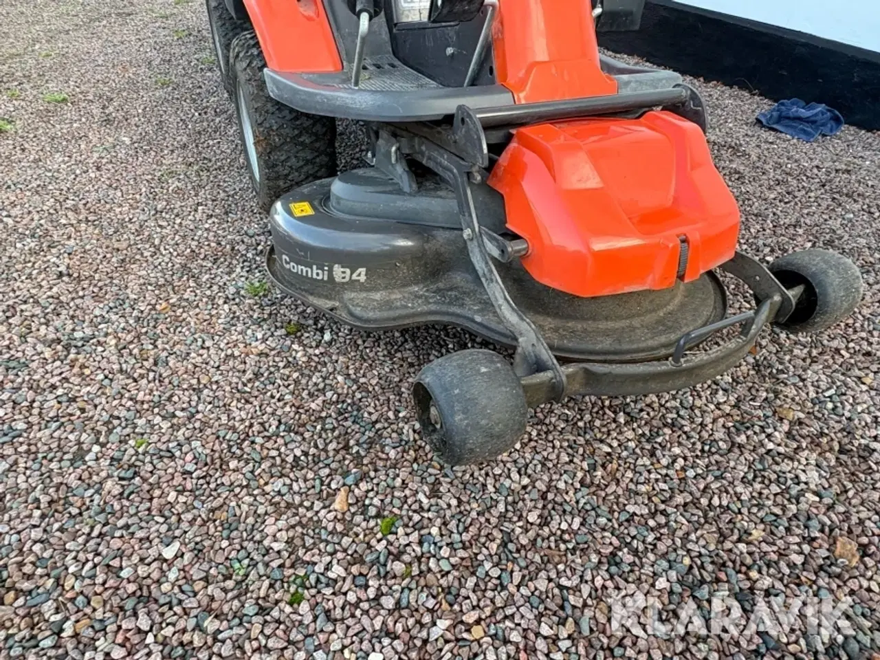 Billede 10 - Græsslåmaskine Husqvarna R 213C