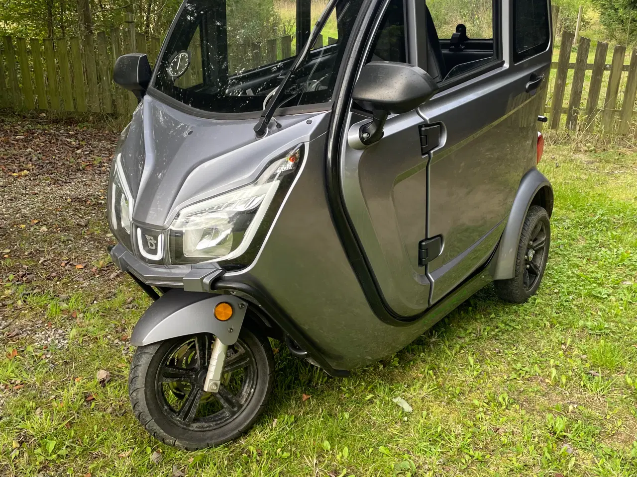 Billede 1 - BACH kabinescooter m/stor batteri- og comfortpakke