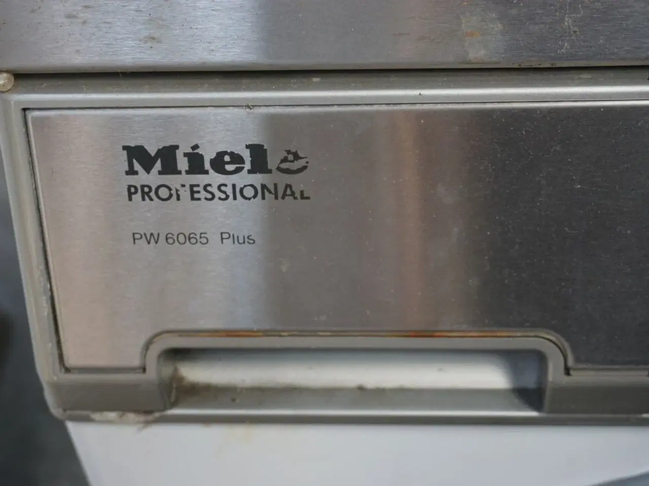 Billede 3 - Industrivaskemaskine MIELE PW6065+