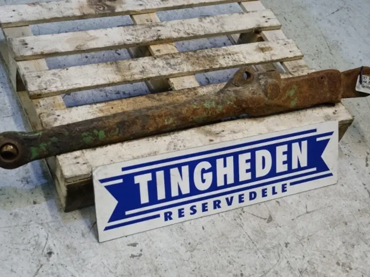 Billede 2 - John Deere 440 R.H. Liftarm AR80666